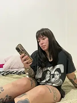 Snapshot of cherryxxox chatting on 12, 5, 2026 cherryxxox online show from 12, 5, 2026