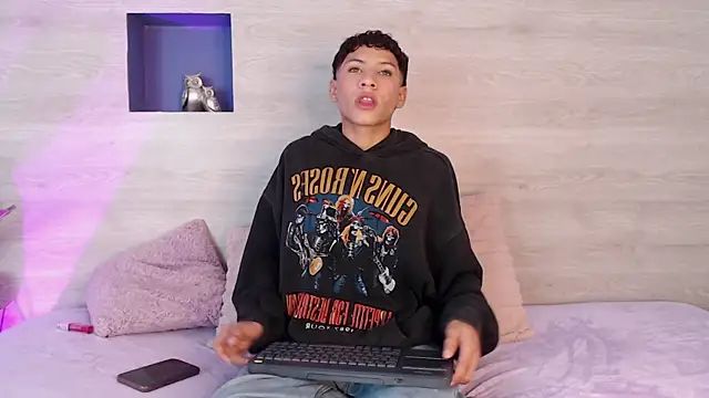 Velvet An online show from 29, 4, 2026