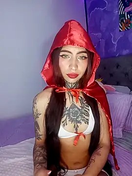 Snapshot of Rouxx_1 chatting on 7, 6, 2026 Rouxx 1 online show from 7, 6, 2026