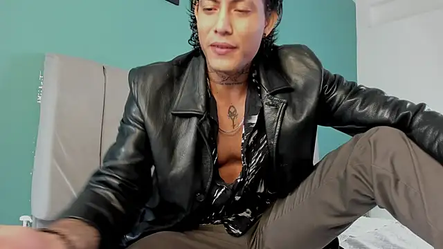 Snapshot of Damian_Romanoff chatting on 9, 4, 2026 Damian Romanoff online show from 9, 4, 2026