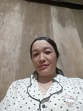 Snapshot of vanlucky2 chatting on 1, 7, 2026 vanlucky2 online show from 1, 7, 2026