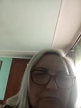 Snapshot of AureliaSky598 chatting on 10, 5, 2026 AureliaSky598 online show from 10, 5, 2026