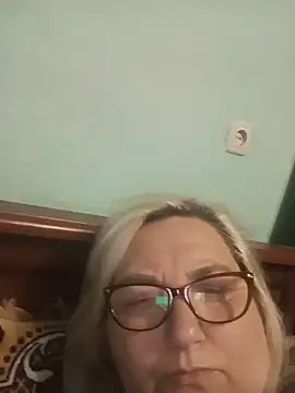 Snapshot of AureliaSky598 chatting on 8, 6, 2026 AureliaSky598 online show from 8, 6, 2026