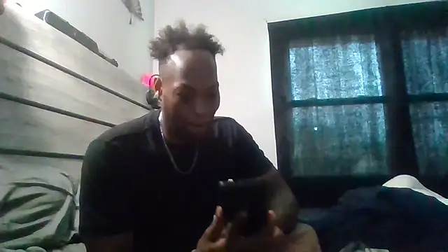 Snapshot of zdaddymm chatting on 9, 7, 2026 zdaddymm online show from 9, 7, 2026