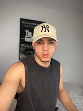 Max valiant online show from 14, 4, 2026