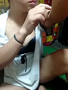 ross001 online show from 15, 4, 2026