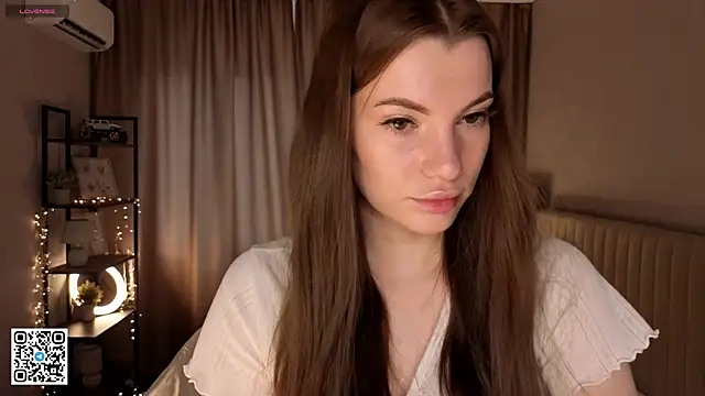 Snapshot of JerleneBelfy chatting on 24, 4, 2026 JerleneBelfy online show from 24, 4, 2026