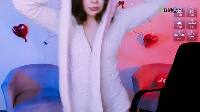 Snapshot of mia_mooon_ chatting on 28, 4, 2026 mia mooon online show from 28, 4, 2026