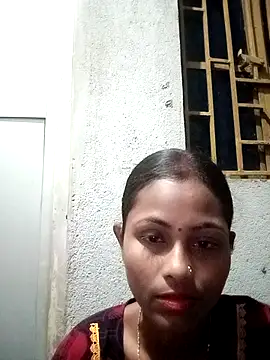 amishaah92 online show from 8, 4, 2026