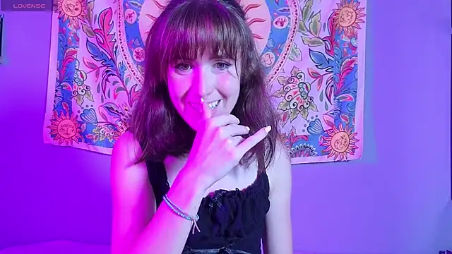 Snapshot of MyLovelyClitty chatting on 25, 6, 2026 MyLovelyClitty online show from 25, 6, 2026