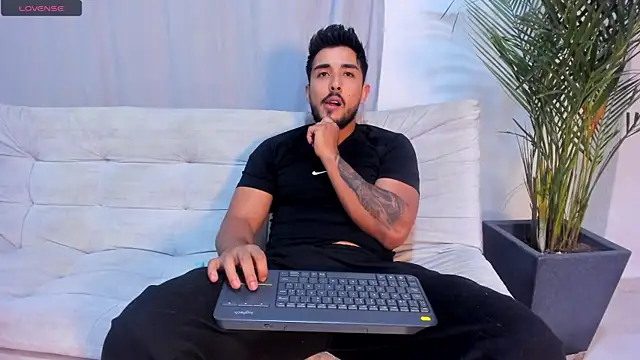 alangreek1 online show from 5, 7, 2026