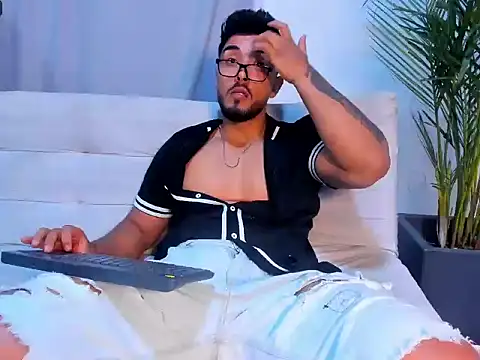 alangreek1 online show from 8, 7, 2026