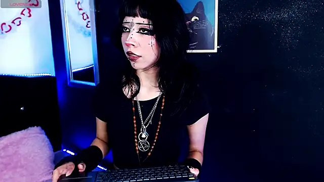 KiomyVamp online show from 20, 5, 2026