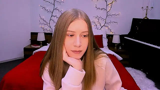 Snapshot of cheeky_chick chatting on 18, 4, 2026 cheeky chick online show from 18, 4, 2026