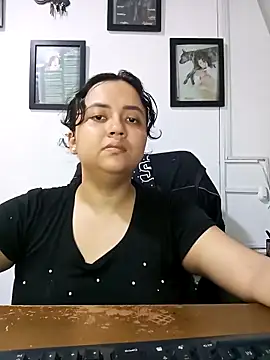 Snapshot of Cassle_ibarra_x chatting on 16, 4, 2026 Cassle ibarra x online show from 16, 4, 2026