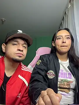 Snapshot of hotlatinocouple__ chatting on 29, 5, 2026 hotlatinocouple online show from 29, 5, 2026