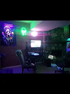 Snapshot of chronic_vibez chatting on 5, 7, 2026 chronic vibez online show from 5, 7, 2026