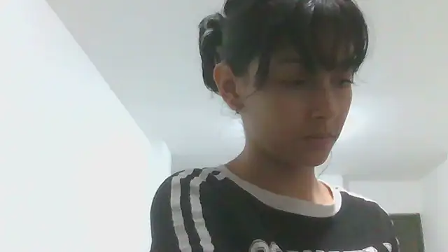 Snapshot of xoxo_anny chatting on 13, 7, 2026 xoxo anny online show from 13, 7, 2026