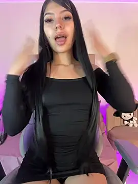 Snapshot of sweett_sophie1 chatting on 15, 6, 2026 sweett sophie1 online show from 15, 6, 2026