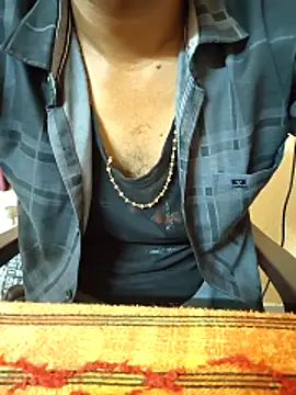 Snapshot of bullhottamil chatting on 19, 4, 2026 bullhottamil online show from 19, 4, 2026