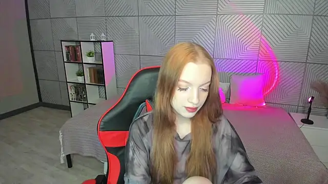 Snapshot of SherryKelly chatting on 19, 5, 2026 SherryKelly online show from 19, 5, 2026
