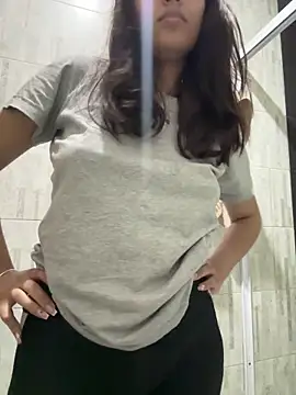 Layla amirah online show from 29, 5, 2026
