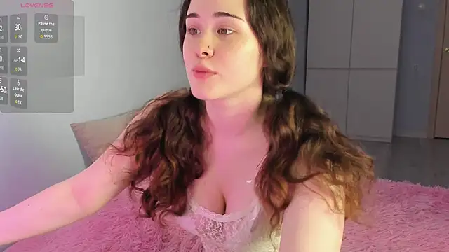 Snapshot of ChloeBlisss chatting on 14, 7, 2026 ChloeBlisss online show from 14, 7, 2026