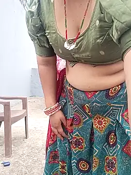 Snapshot of bhabhi-lovely chatting on 14, 4, 2026 bhabhi-lovely online show from 14, 4, 2026