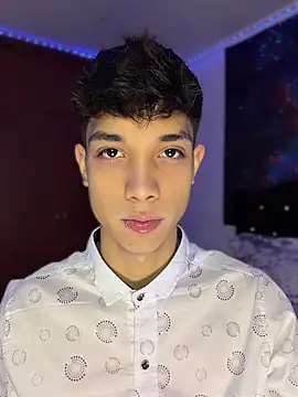 RoughDiamond  online show from 13, 4, 2026