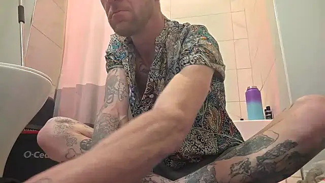 rawanduncut4u online show from 14, 4, 2026