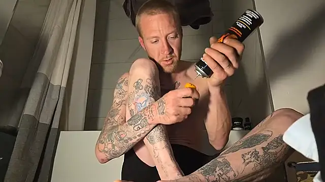 rawanduncut4u online show from 16, 4, 2026