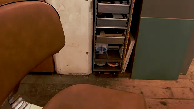 Blackandblue2000 online show from 23, 4, 2026