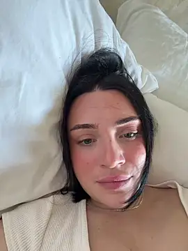 LucyHotty  online show from 20, 5, 2026