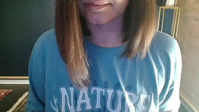 NicoleLove  online show from 17, 6, 2026