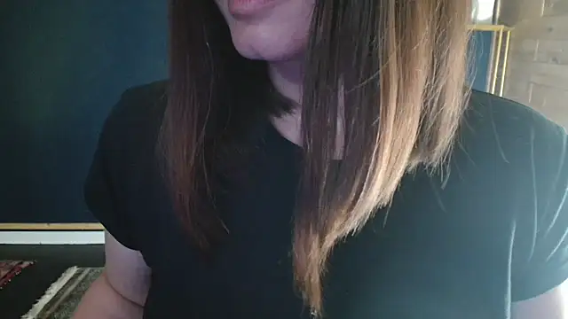 NicoleLove  online show from 17, 6, 2026