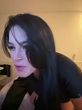 LOUISEE   online show from 9, 5, 2026