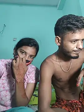 Hot-Couple4 online show from 31, 5, 2026