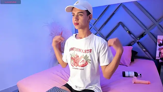 SamyBrownn online show from 23, 4, 2026