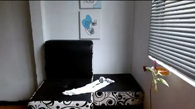 Snapshot of alisonnturbay chatting on 25, 5, 2026 alisonnturbay online show from 25, 5, 2026