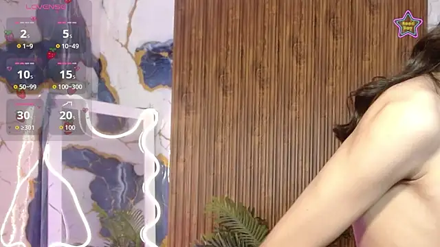 Snapshot of Samcielo_tay chatting on 4, 5, 2026 Samcielo tay online show from 4, 5, 2026