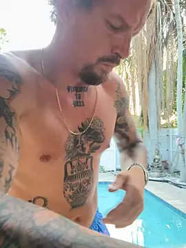 youngwildfreee online show from 15, 4, 2026