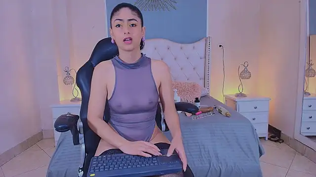 Snapshot of elizabeth_santos1 chatting on 22, 4, 2026 elizabeth santos1 online show from 22, 4, 2026