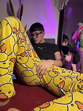 Poison Boys online show from 5, 7, 2026