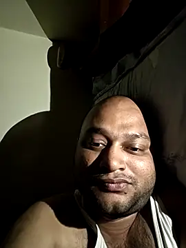 Snapshot of thenudemale chatting on 5, 5, 2026 thenudemale online show from 5, 5, 2026
