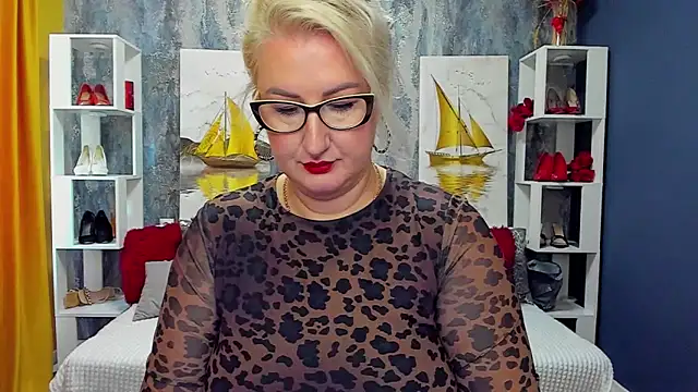 DianaFrances online show from 25, 4, 2026