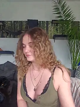 AliceLiddle  online show from 17, 4, 2026