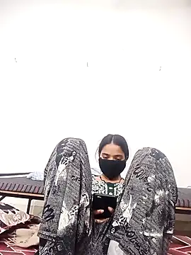 Snapshot of Riya_cum66 chatting on 8, 5, 2026 Riya cum66 online show from 8, 5, 2026