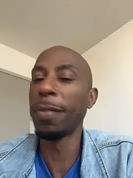 Snapshot of Mrhandsomeazz chatting on 9, 5, 2026 Mrhandsomeazz online show from 9, 5, 2026