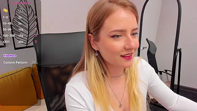 Snapshot of Liacandy_ chatting on 4, 5, 2026 Liacandy online show from 4, 5, 2026