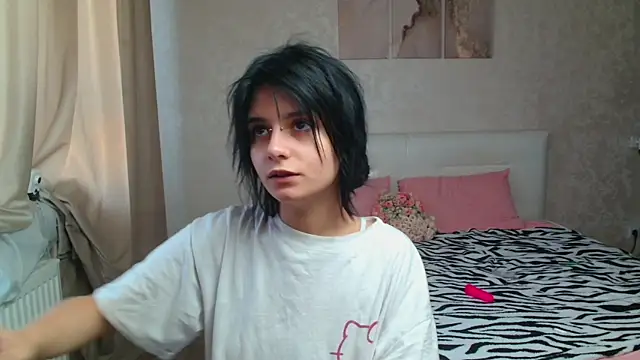 Snapshot of The_Slutty_Fox chatting on 1, 8, 2026 The Slutty Fox online show from 1, 8, 2026